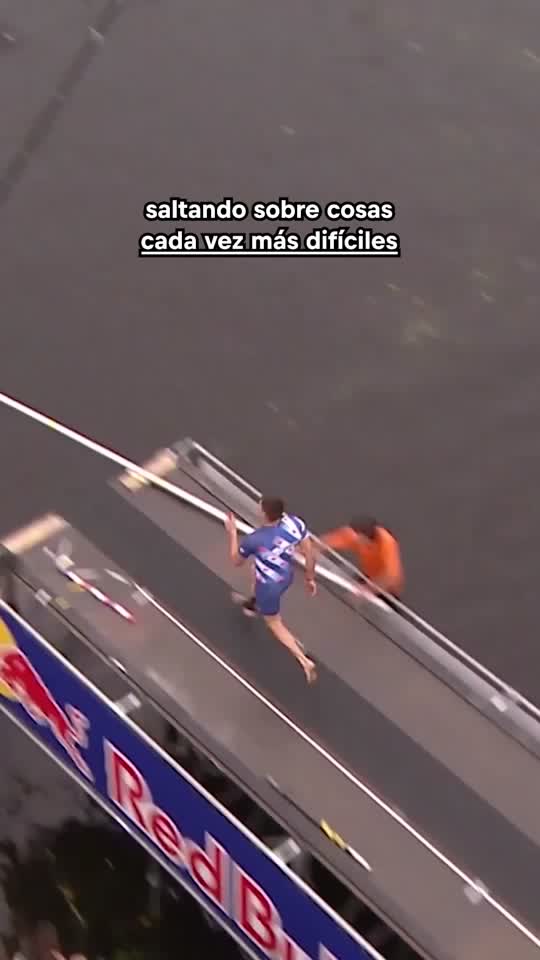 ¿Qué les gustaría que saltáramos la próxima vez? #RedBull #TeDaAaalas